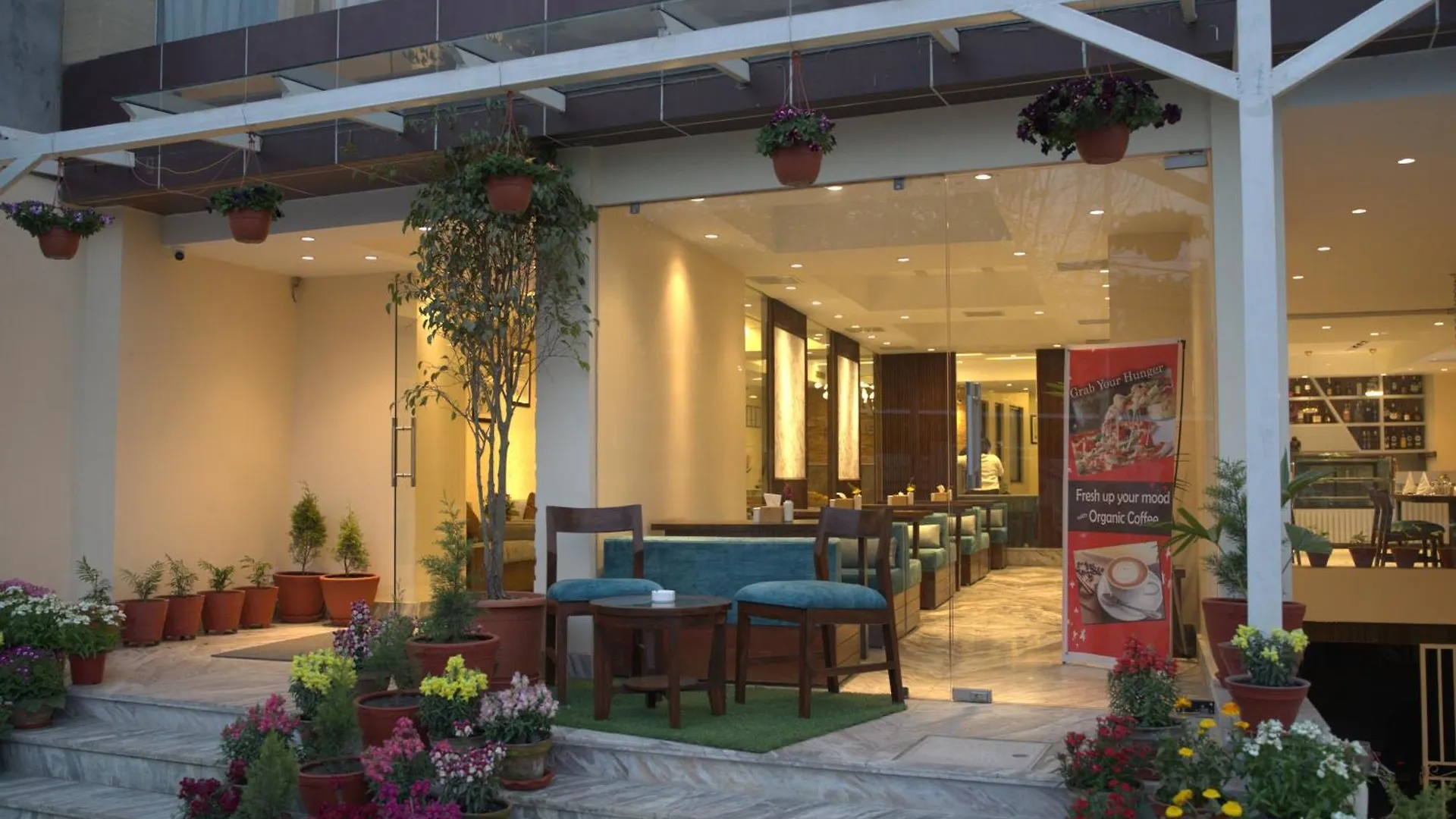 Apex Business Hotel - Airport Kathmandu Nepal