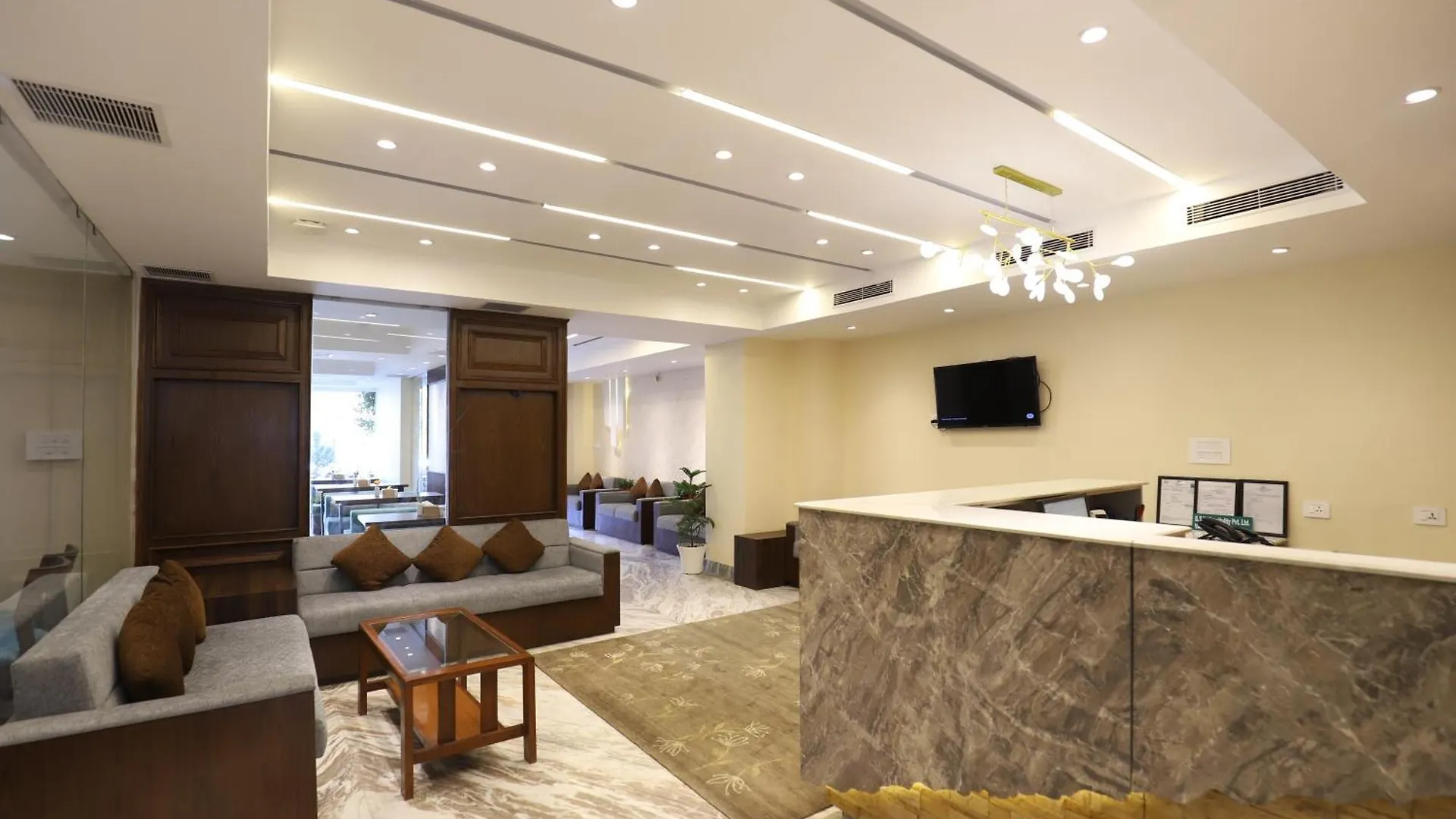 Apex Business Hotel - Airport Kathmandu 4*,  Nepal