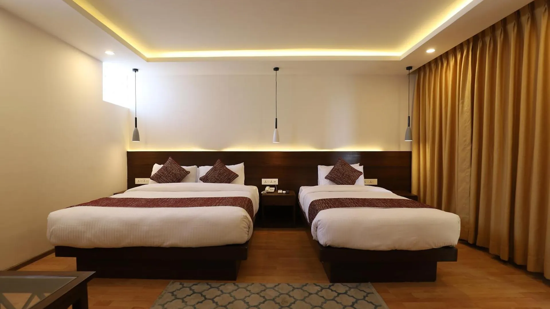 Apex Business Hotel - Airport Kathmandu 4*,
